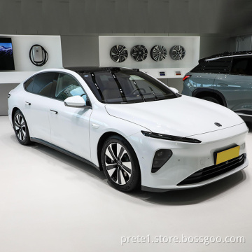 Modèle NIO ET7 2023, 5 sièges, taille moyenne et grande taille 653 ch pure électrique complète de la batterie 675 km Nouveaux véhicules énergétiques
